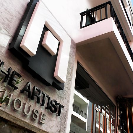 The Artist House Hotel Patong Luaran gambar