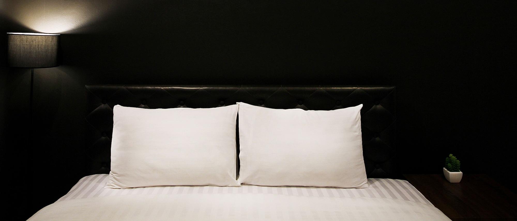 The Artist House Hotel Patong Luaran gambar