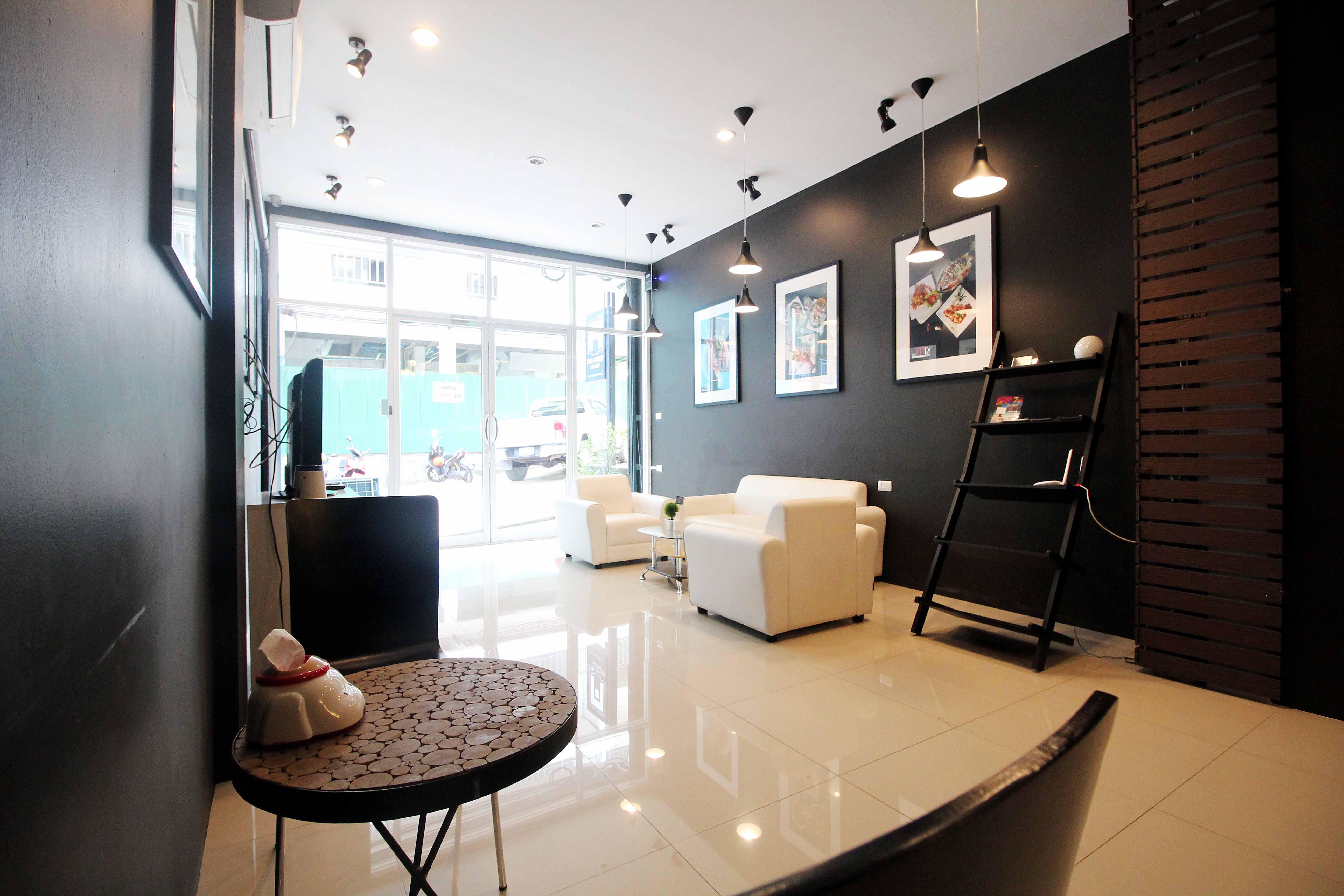 The Artist House Hotel Patong Luaran gambar