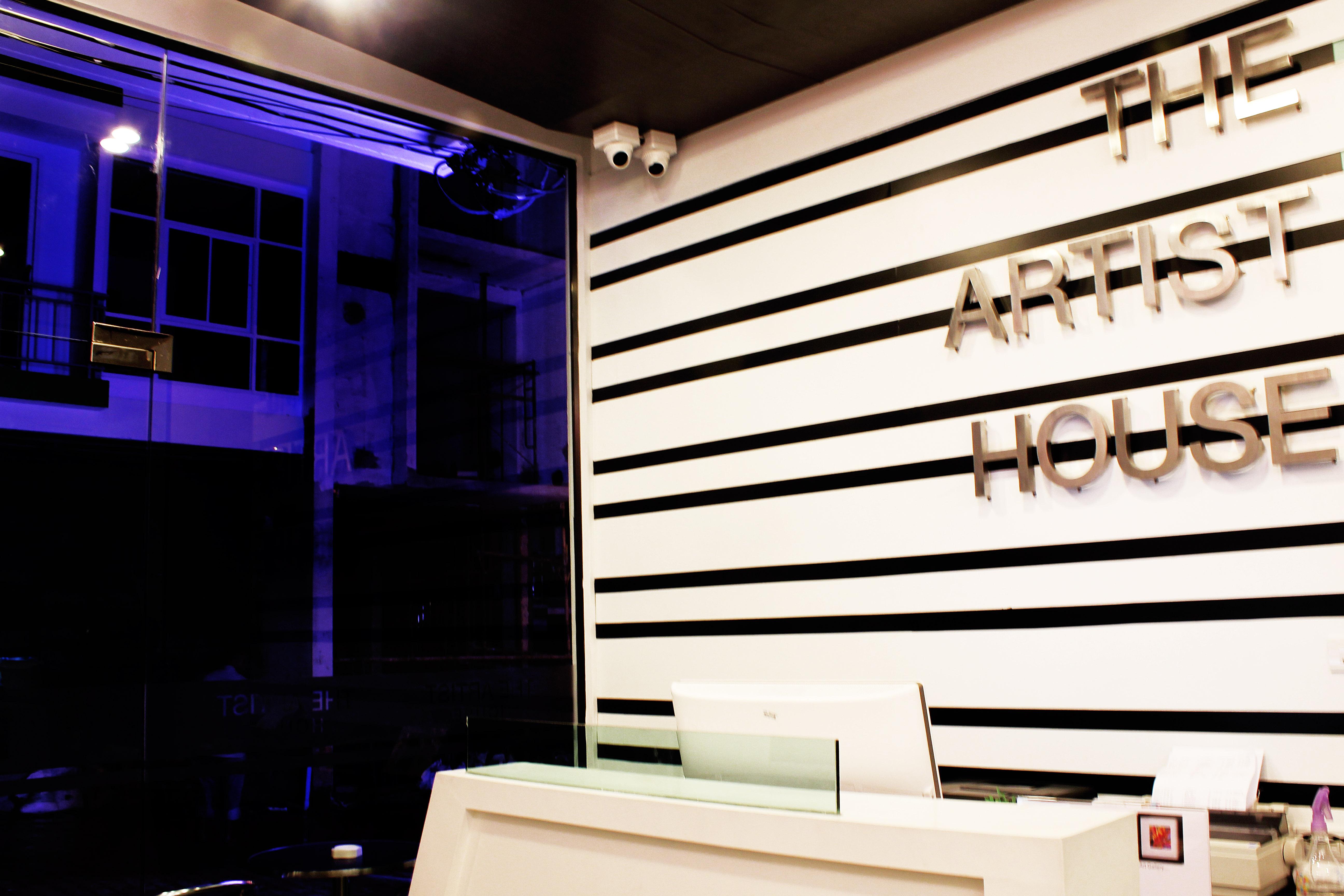 The Artist House Hotel Patong Luaran gambar