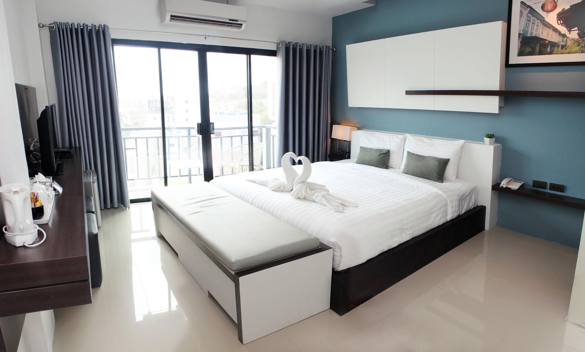 The Artist House Hotel Patong Luaran gambar